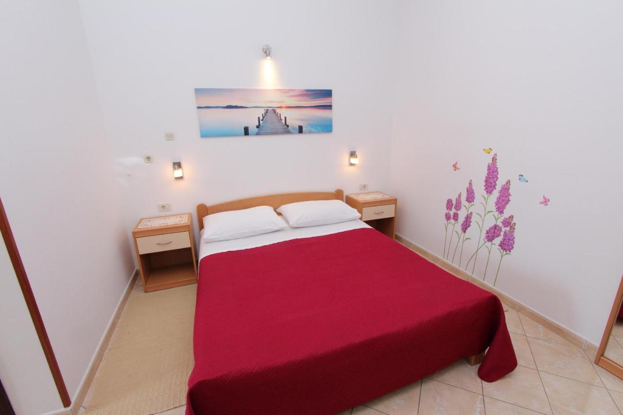 Room And Apartment Lea Rovinj Eksteriør billede
