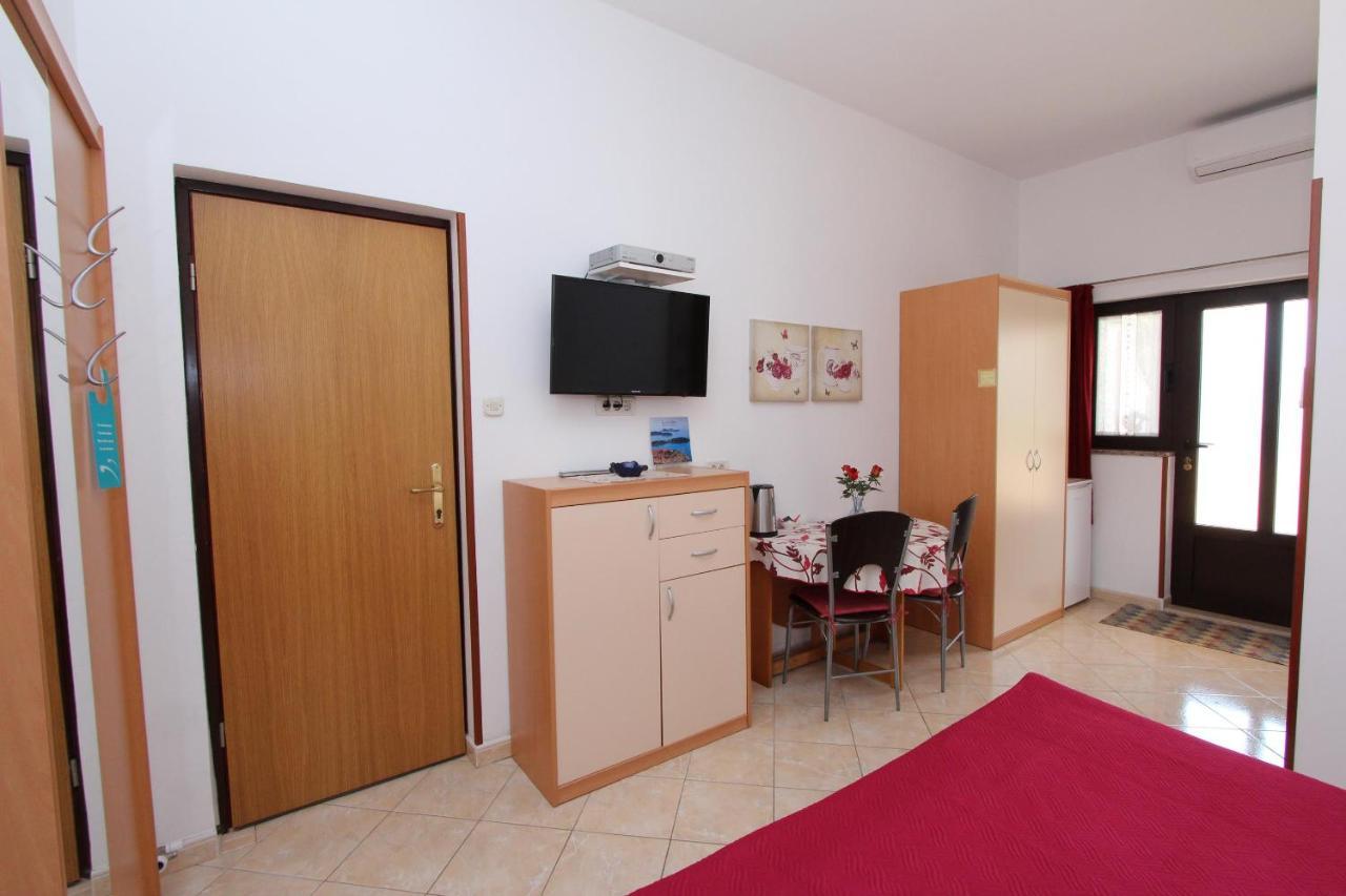 Room And Apartment Lea Rovinj Eksteriør billede